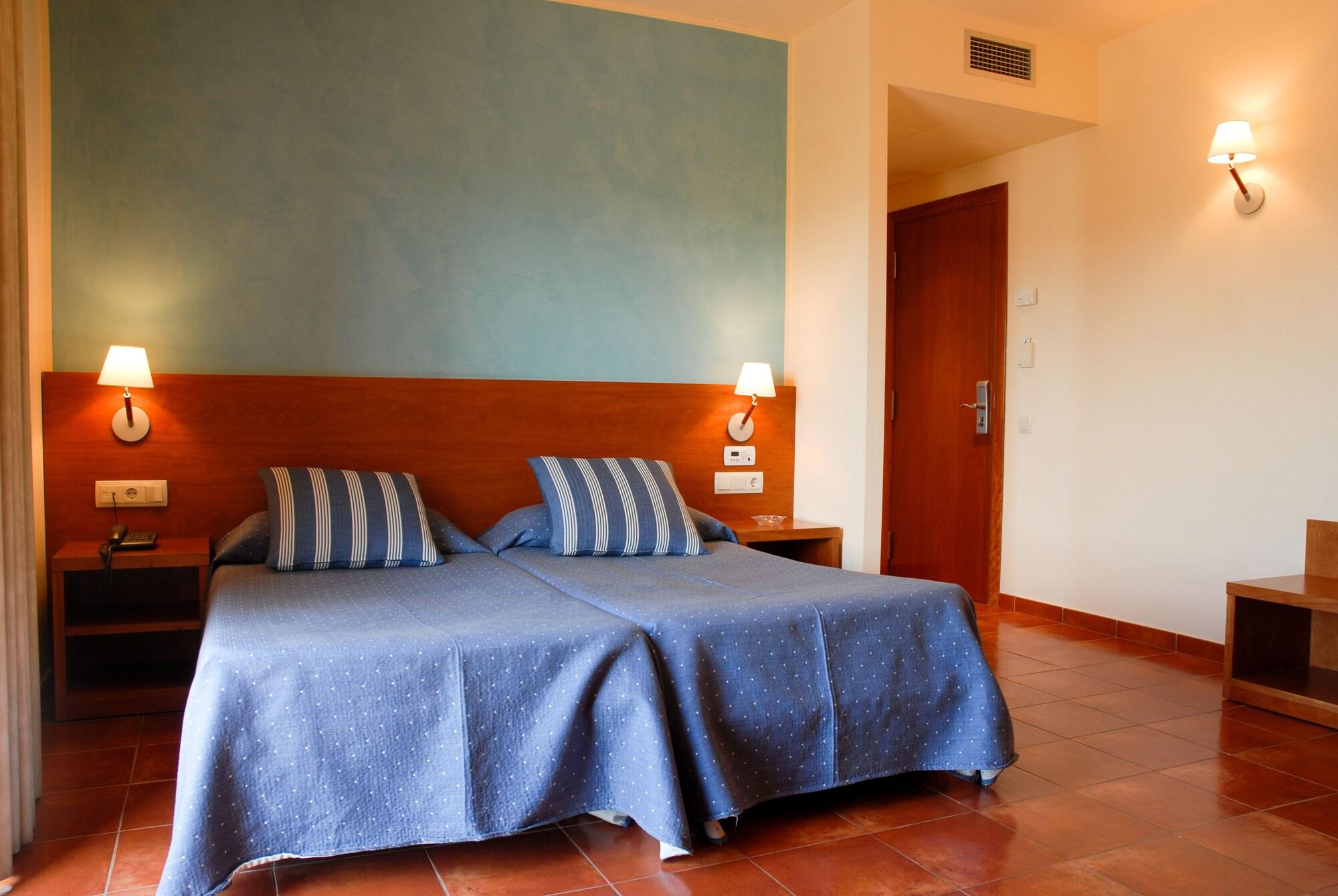 Hotel Picasso Torroella de Montgrí Esterno foto