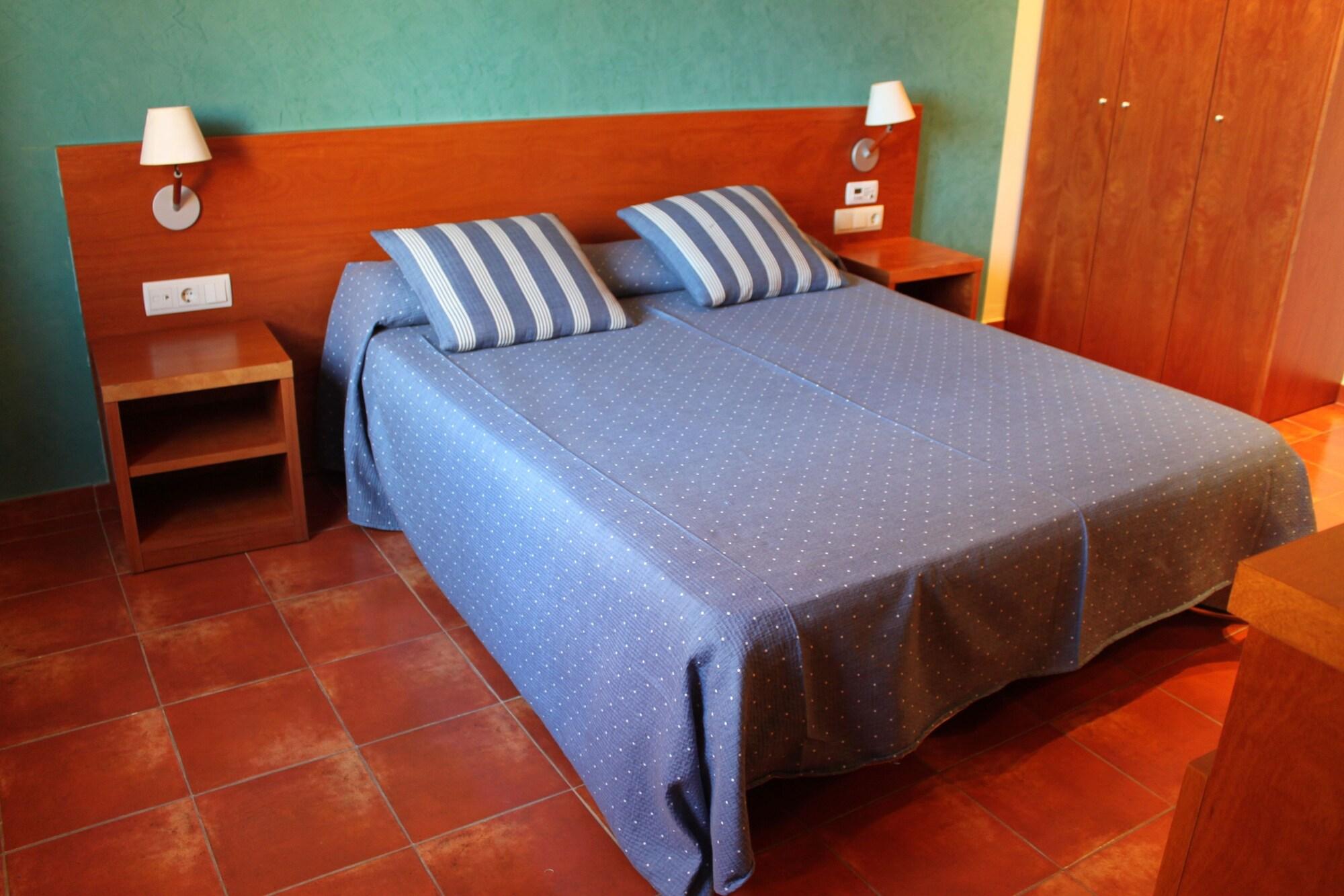 Hotel Picasso Torroella de Montgrí Esterno foto